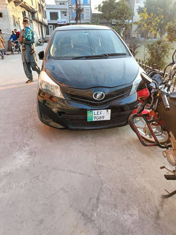 Toyota Vitz 2015 0