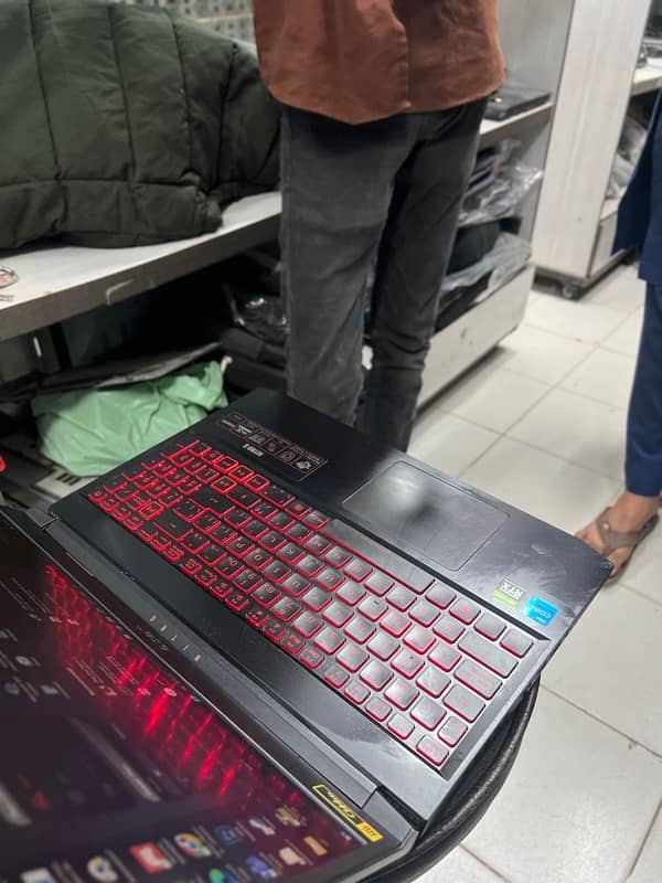 Acer Nitro Laptop - Gaming laptop 11