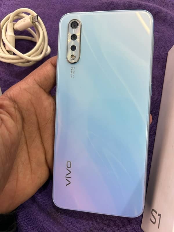 vivo s1  full box no open no repair 2