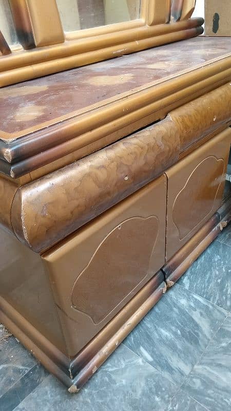 mirror dressing table 2