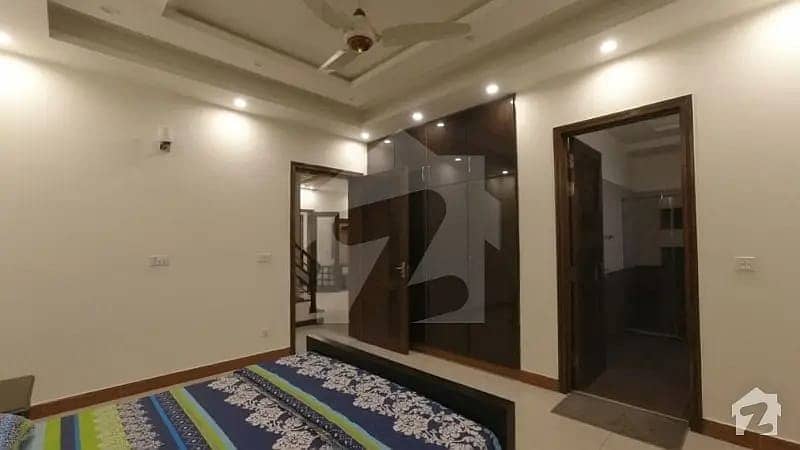 10 Marla House Fully Furnished For Rent Phase 5 27