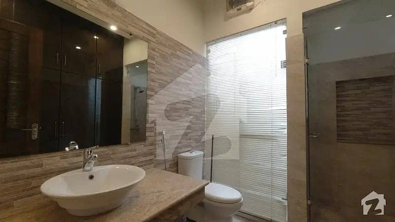 10 Marla House Fully Furnished For Rent Phase 5 42