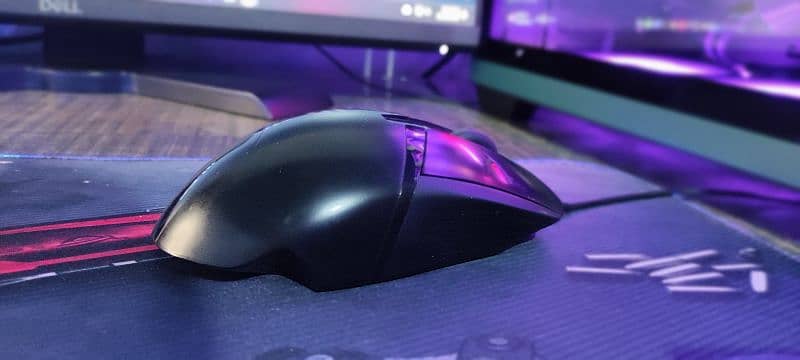 Logitech G402 Hyperion Fury FPS Gaming Mouse 1