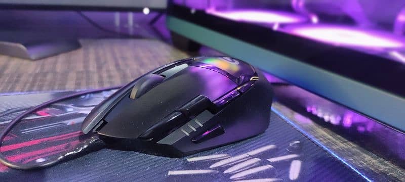 Logitech G402 Hyperion Fury FPS Gaming Mouse 3