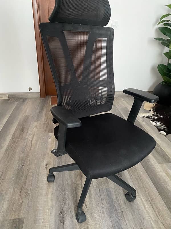 Home office, Study & work chair with tall height & adjusting feature 4