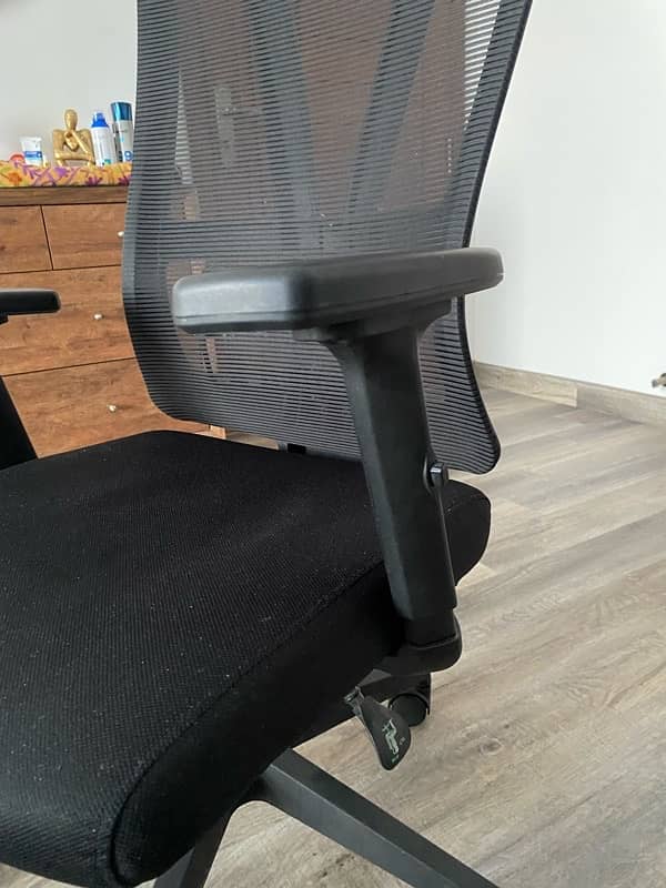 Home office, Study & work chair with tall height & adjusting feature 8