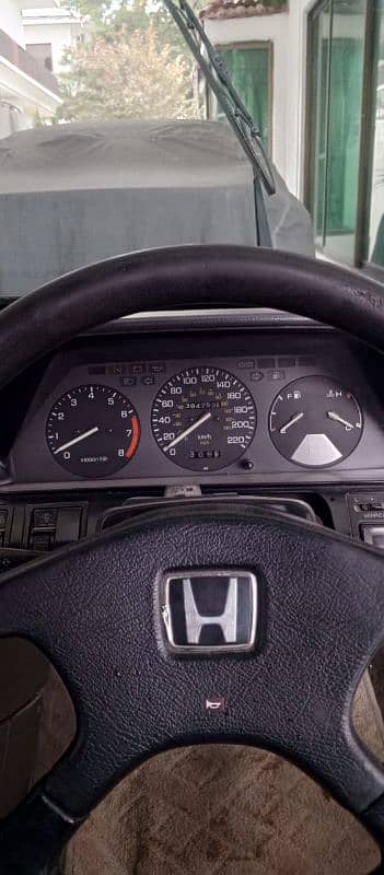 Honda Accord 1986 7