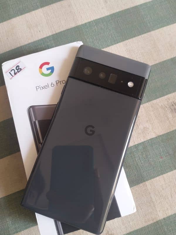 Google pixel 6 pro 10/10 nonpta with box everything orignal 0