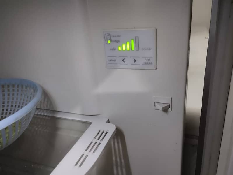 Hisense Fridge 5