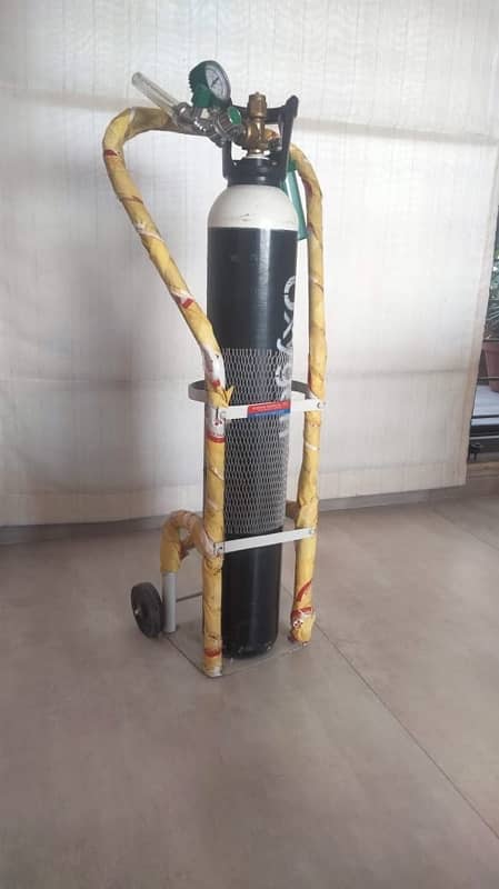 oxygen cylinder 55cft 0