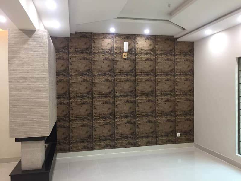 Brand New 10 Marla Upper Portion Lower Lock Available For Rent In Jasmine Block Bahria Town Lahore 9