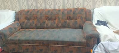 05 seaters Sofa Set For sale Home used