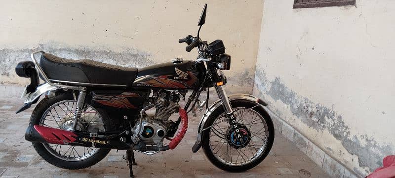 Honda 125 good Lush condusion bike 3