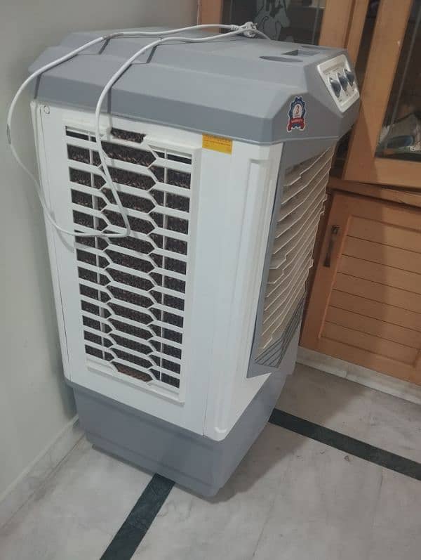 Canon Air Cooler Used only 4 months Brand New 2