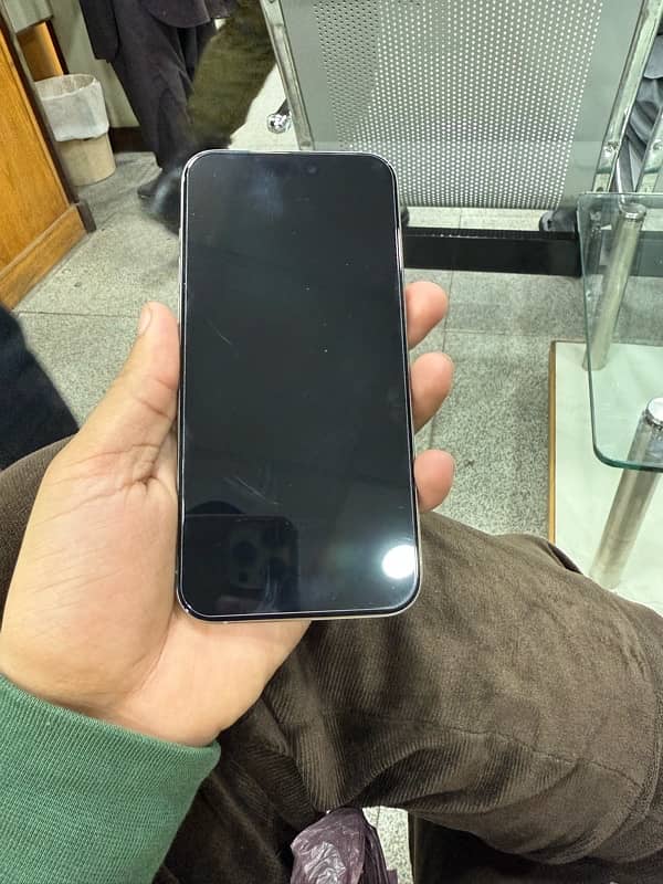 IPHONE 15 PRO MAX UK 8