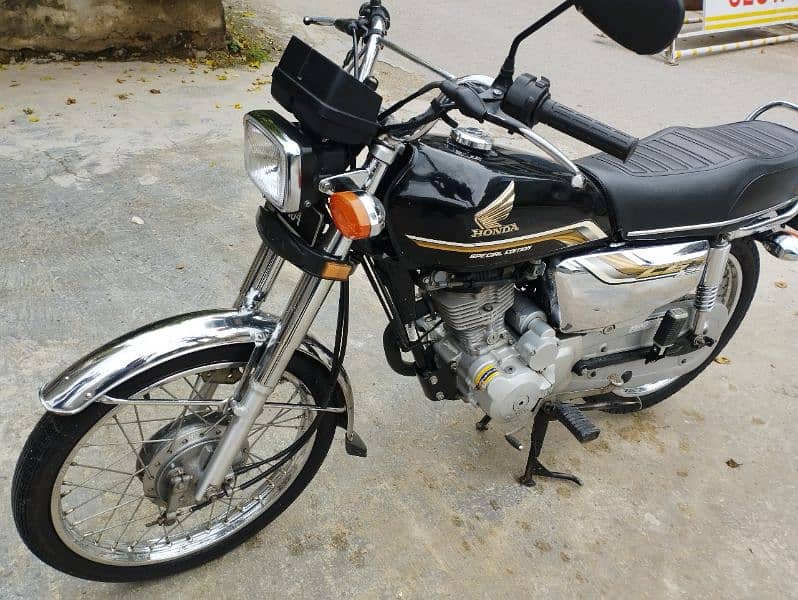 HONDA CG125 SPECIAL EDITION 2020 5