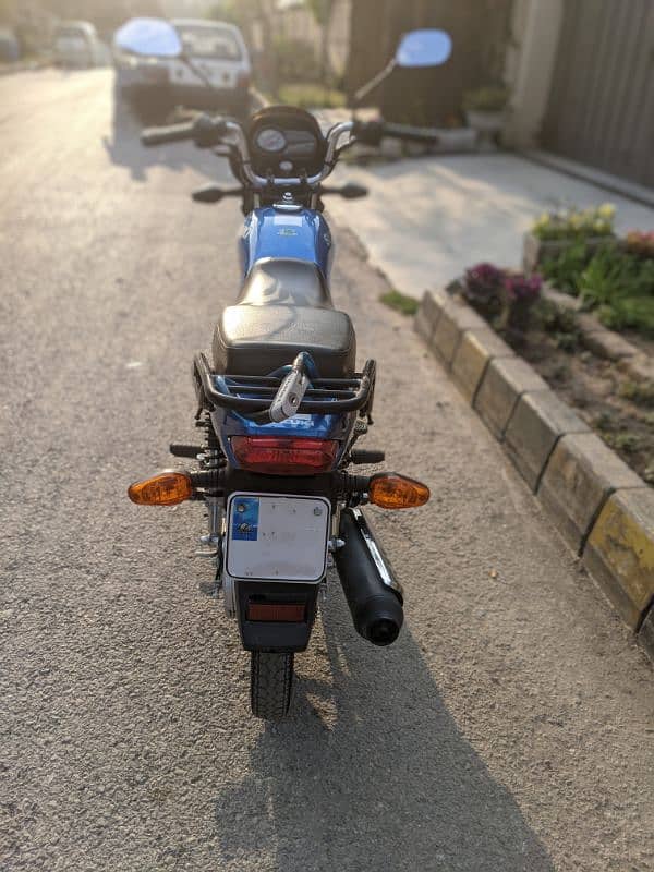 Suzuki GD110s first owner islamabad registered 9