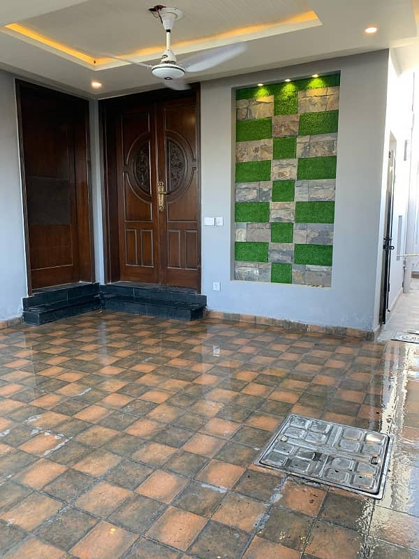 08 MARLA HOUSE FOR SALE LDA APPROVED GAS AVAILABLE IN SOUTHERN BLOCK PHASE 1 BAHRIA ORCHARD LAHORE 12