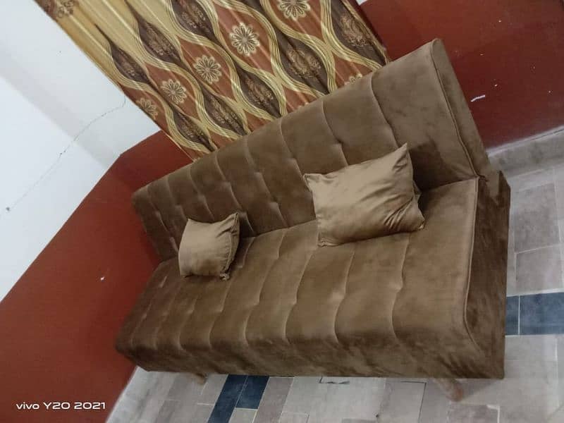 sofa cum bed_ SOLD بک گیا ھے 1