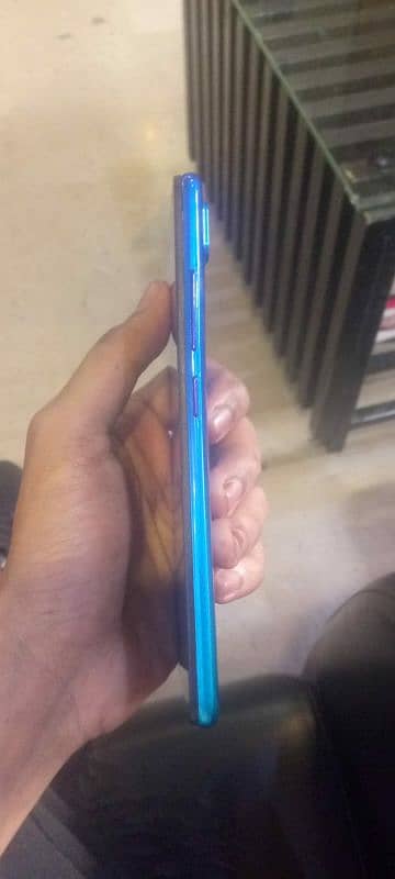 vivo y91 * 2/32  all ok ha original mobile hai kit nahi hai 2