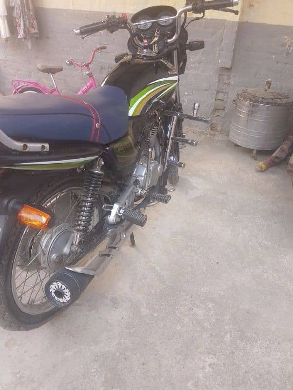 Black Deluxe 125cc For Sale 3