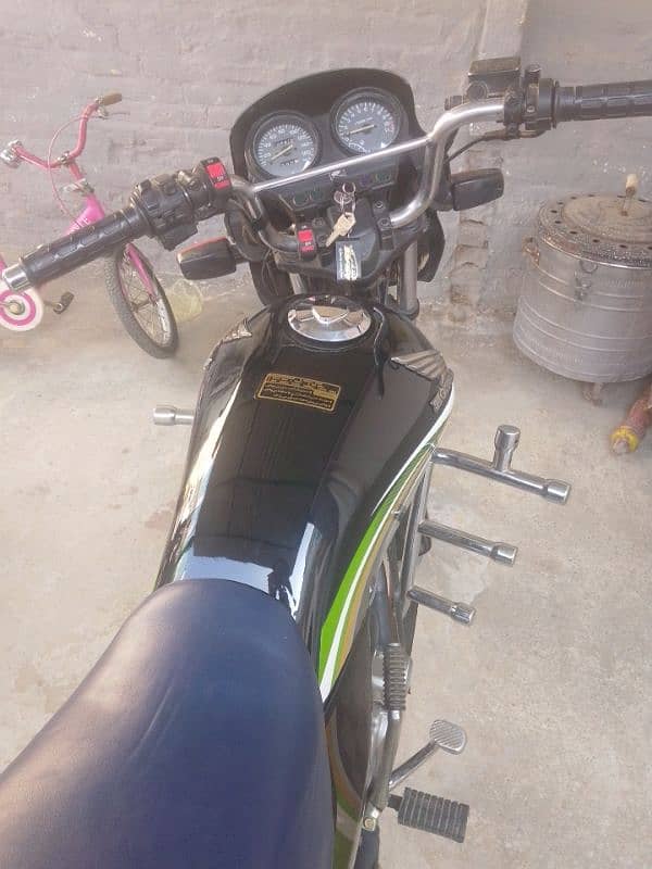 Black Deluxe 125cc For Sale 4