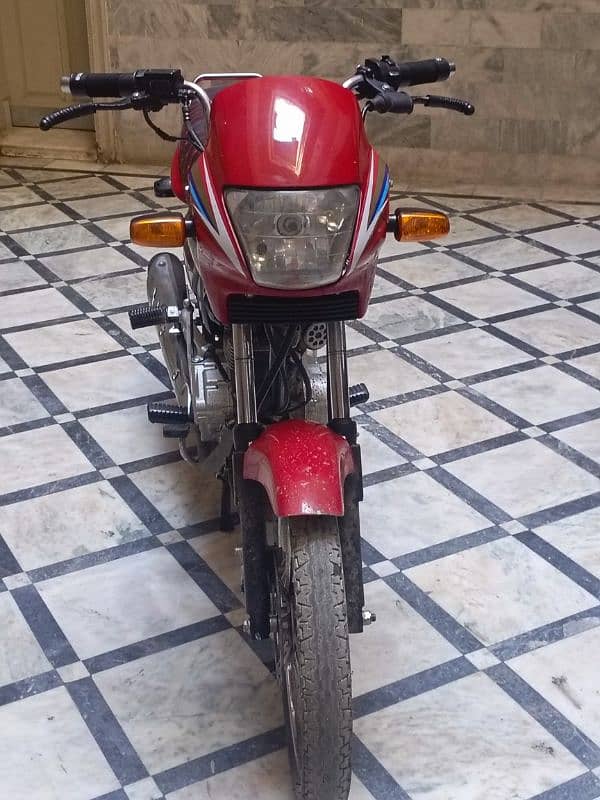 Honda 125 delux 3