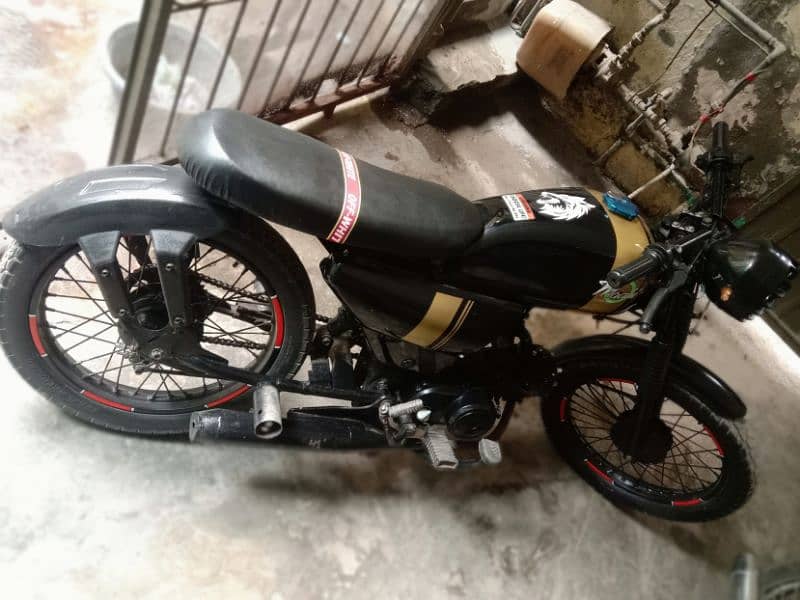 zxmoo china 70 into cafe racer total new condition 1