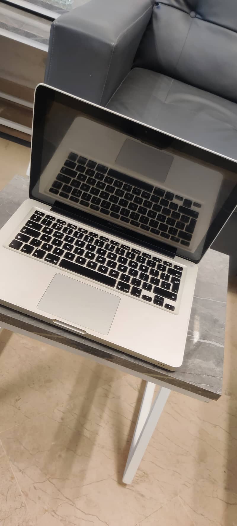 Apple MacBook Pro Core i5 2