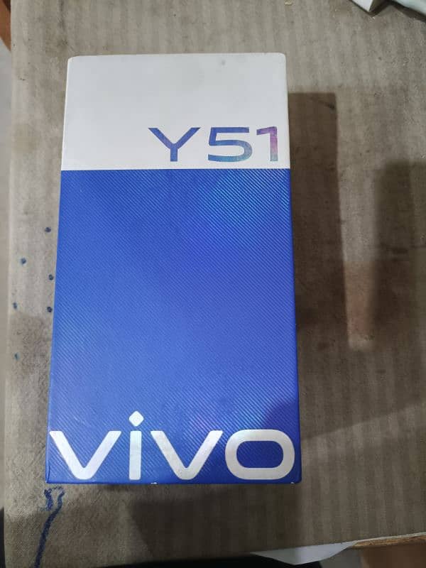 vivo y 51 4+128 gb 3