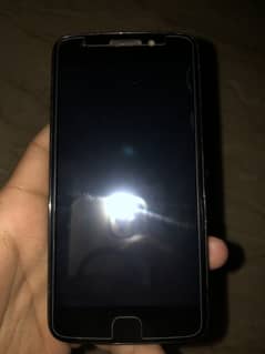 Moto e4 sim working sub kuch ok he WhatsApp num 03182992873