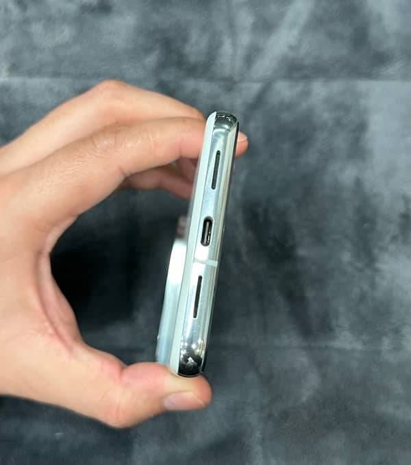 google pixel 8 pro 12/128 Special PTA 2