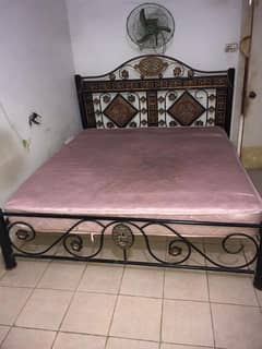 Double Bed Set Almari Showcase