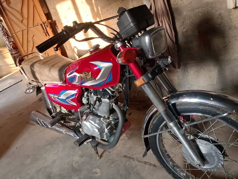 Bike 125 Road prince model 2022 ka 12 month used good conditions 2