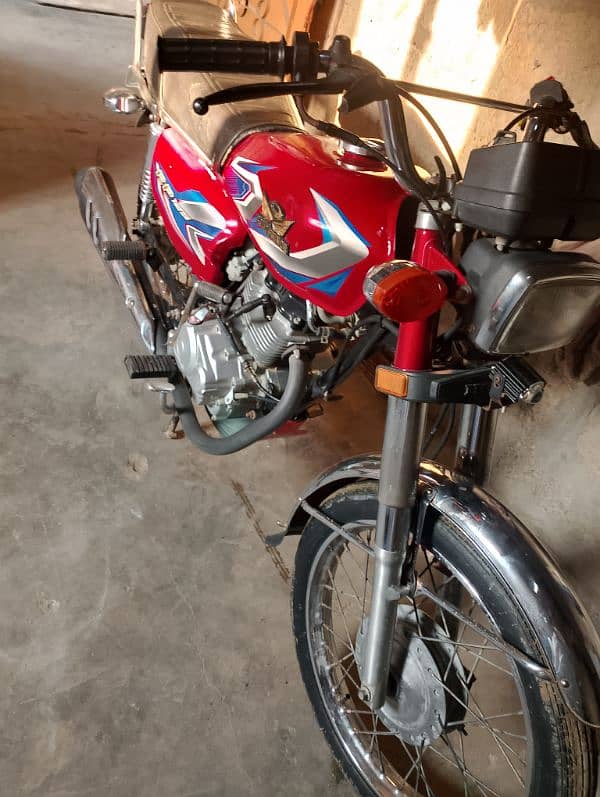 Bike 125 Road prince model 2022 ka 12 month used good conditions 5