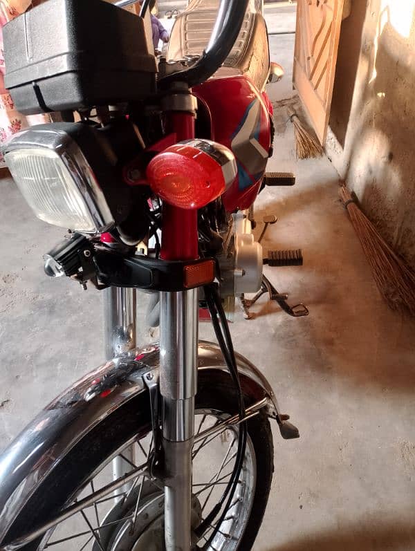 Bike 125 Road prince model 2022 ka 12 month used good conditions 6