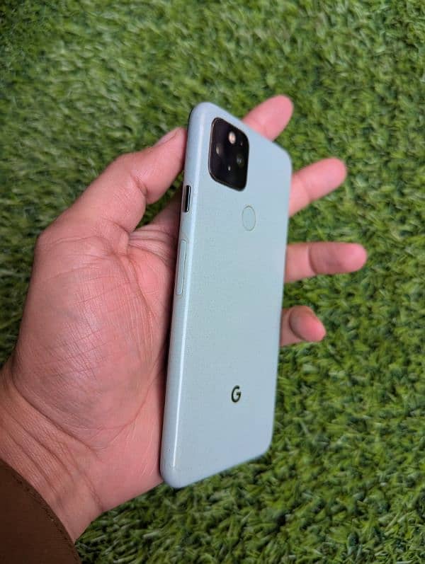 Google Pixel 5 Siege Green 3