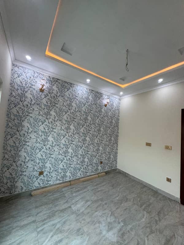 5 MARLA JADE BLOCK GAS WAPDA AVAILABLE LIKE BRAND NEW HOUSE AVAILABLE FOR SALE 6