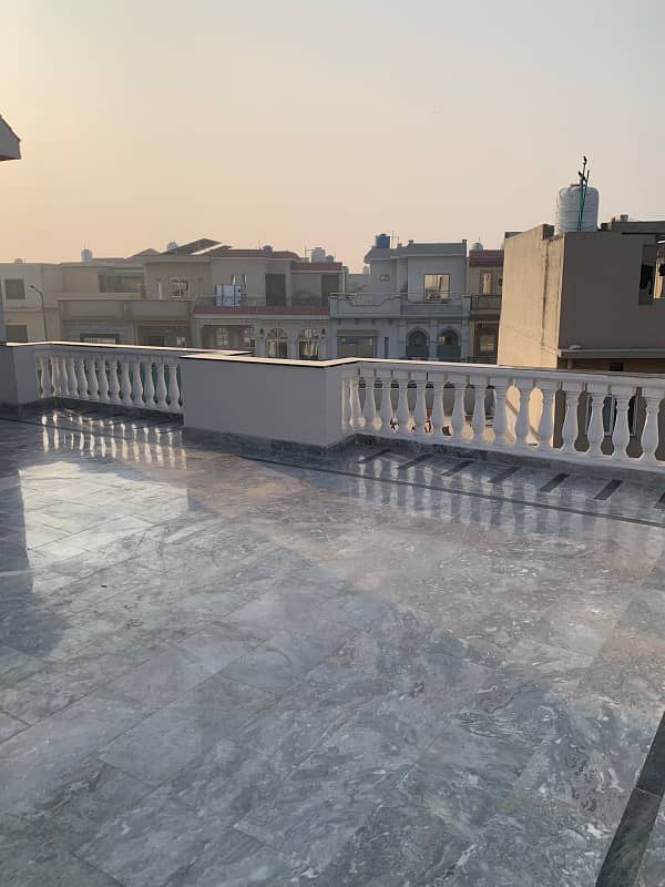 5 MARLA BRAND NEW HOUSE FOR SALE IN PARK VIEW CITY LAHORE 14