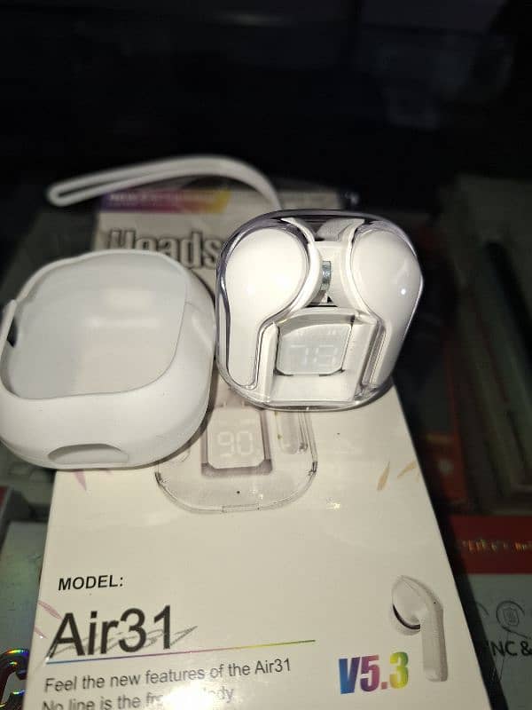 Transparent new earbud 4