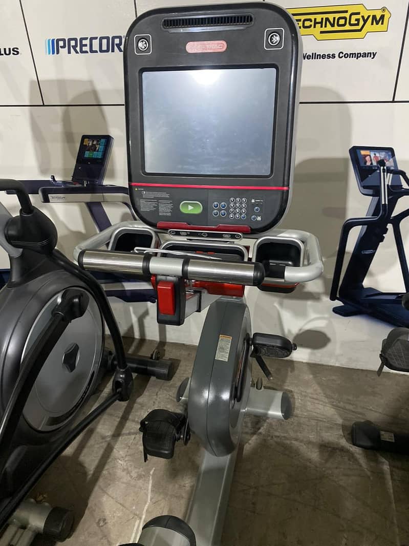 Lifefitness spin bike|Lifefitness achive eleptical|Startrac 8rb series 6