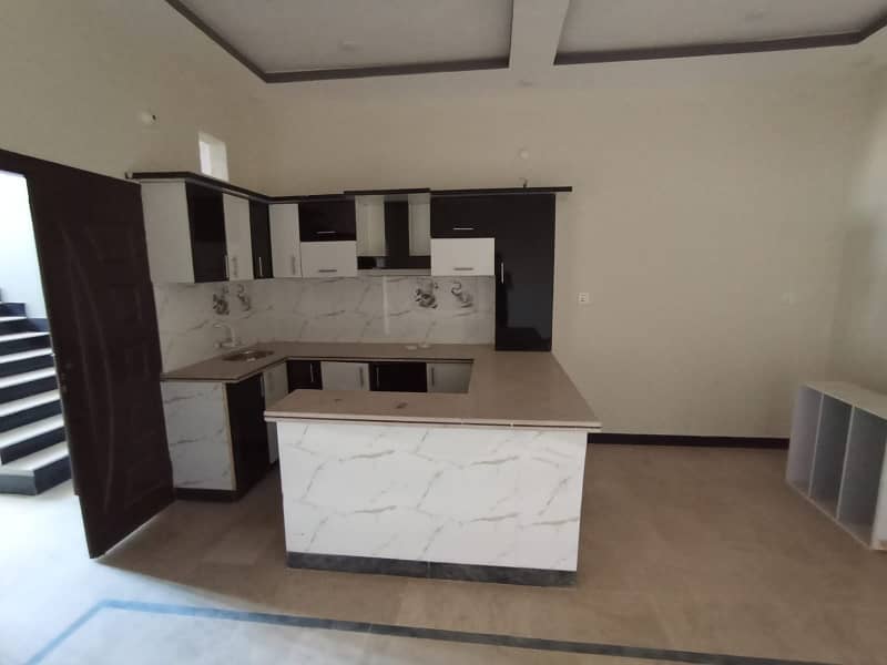 120 Yards Flat Available For Rent In Saadi Town 1