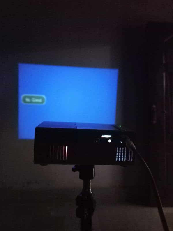 YG300 Mini LED Projector Pocket Projector 5