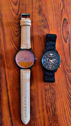 Set of two watches