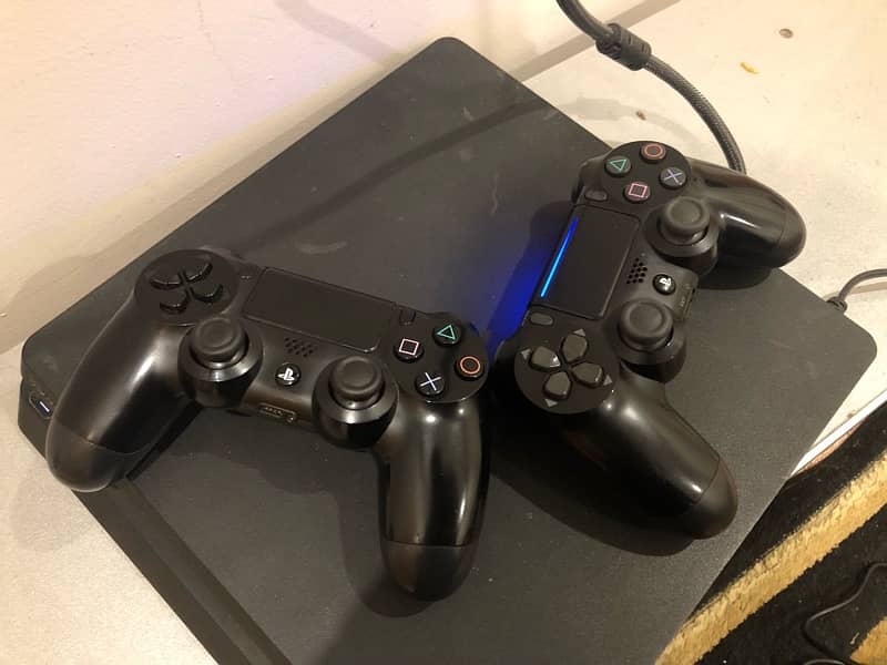 ps4 slim 1tb 2