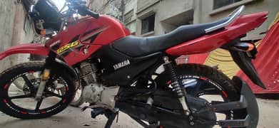 Yamaha YBR G