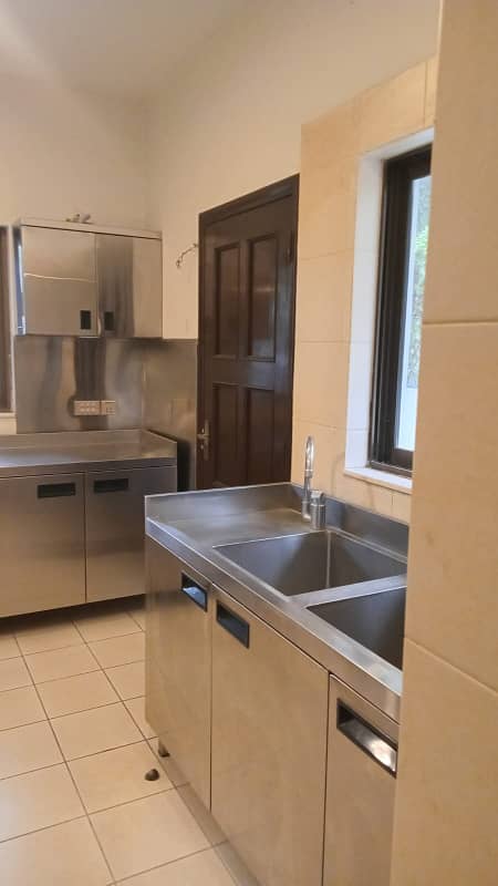 House For Rent Executive-Level Accommodation Near Polo Ground, Cantt 3