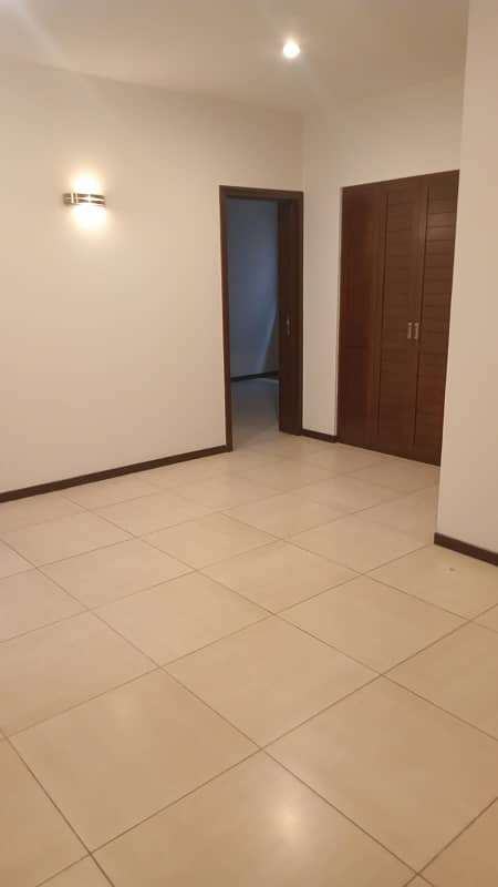 House For Rent Executive-Level Accommodation Near Polo Ground, Cantt 17