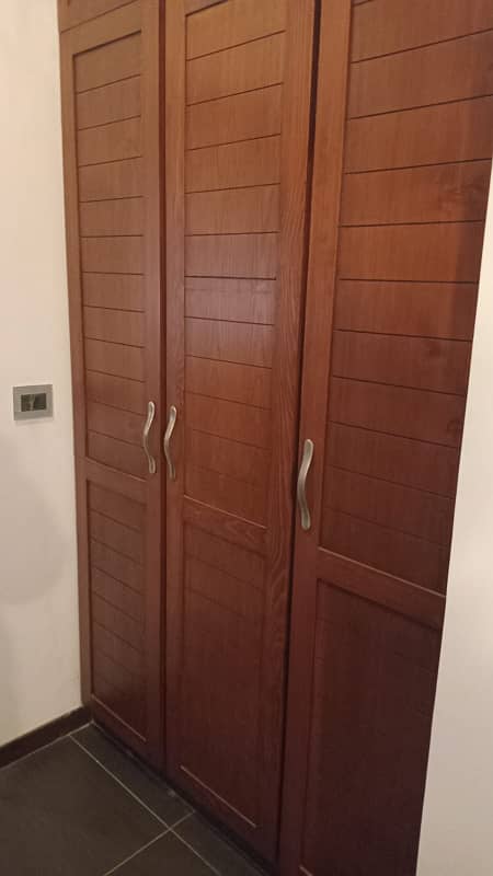 House For Rent Executive-Level Accommodation Near Polo Ground, Cantt 24