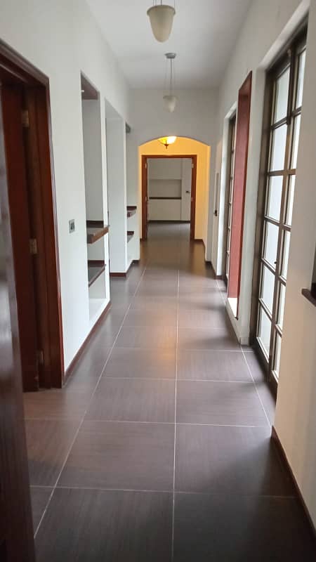 House For Rent Executive-Level Accommodation Near Polo Ground, Cantt 29